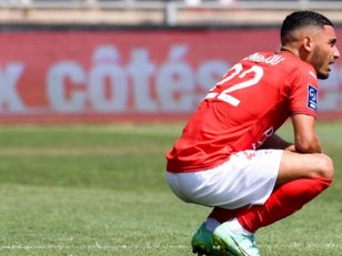 Ligue 2 : Ajaccio enfonce Nîmes et retrouve le podium