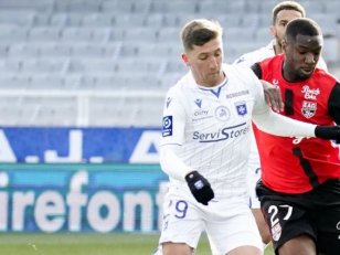 Ligue 2 (J25) : Guingamp ramène le match nul d'Auxerre