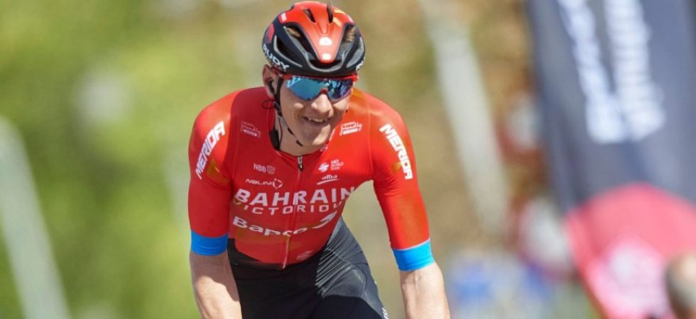 Tour d'Italie : Mohoric évacué en ambulance après une spectaculaire chute