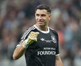 Aston Villa : Martinez invincible en finale