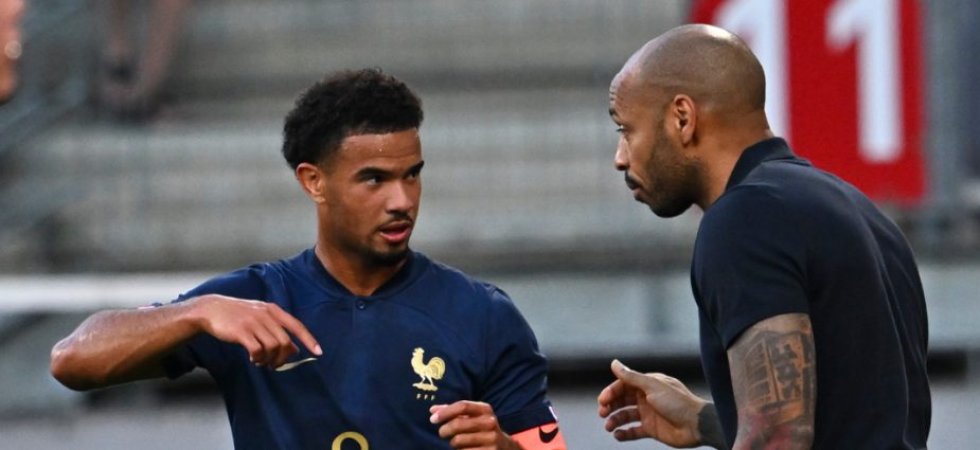 Bleus : Henry félicite les parents de Zaïre-Emery