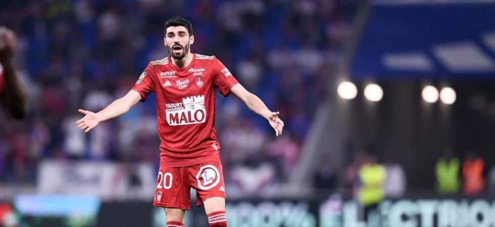 Stade Brestois : Le carton rouge de Lees-Melou confirmé 