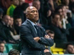 Nantes : Kombouaré pas préoccupé par son avenir après la déroute contre Fribourg