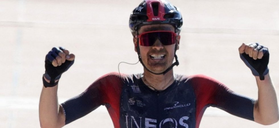 Paris-Roubaix : A une allure record, van Baarle remporte son premier Monument