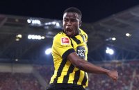 Bundesliga (J2) : Dortmund renversant à Fribourg, Modeste muet