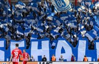 Les supporters de Schalke 04 agressés avant leur départ pour Berlin