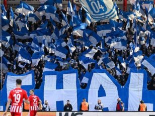 Les supporters de Schalke 04 agressés avant leur départ pour Berlin