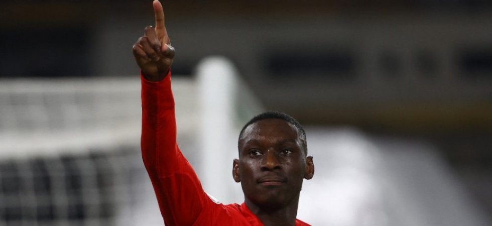 Mercato : Le PSG en retard par rapport au Bayern Munich et Manchester United pour Kolo Muani ?