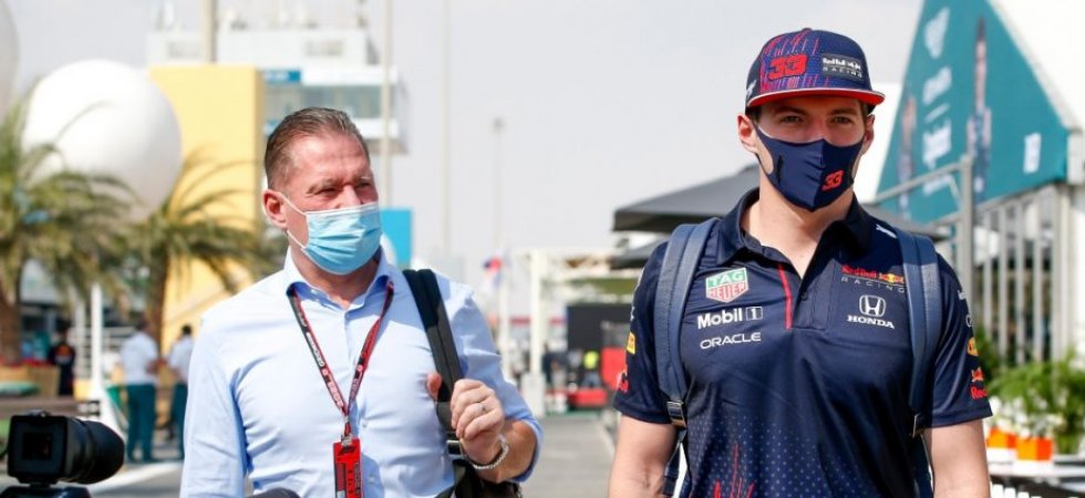 Red Bull : Le père de Max Verstappen charge Hamilton et Wolff