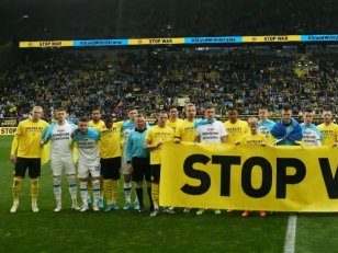 Dortmund et Kiev ont joué un match caritatif pour la paix en Ukraine