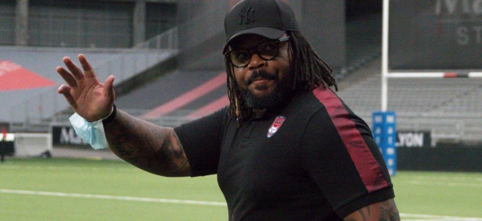 Lyon : Bastareaud a été opéré avec succès