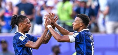 Real Madrid : Mbappé aurait convaincu Olise de signer