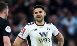 Fulham : Mitrovic suspendu 8 matchs pour son geste envers l'arbitre