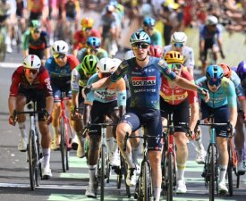 Tour de France (E7) : Merlier s'impose au sprint