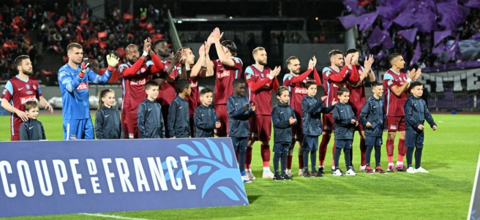 Ligue 2 : Annecy anticipe un maintien de Sochaux et revient à la charge pour les 21 clubs
