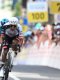 August souffle la victoire et le maillot jaune en Tchéquie, Blikra s'impose en Norvège