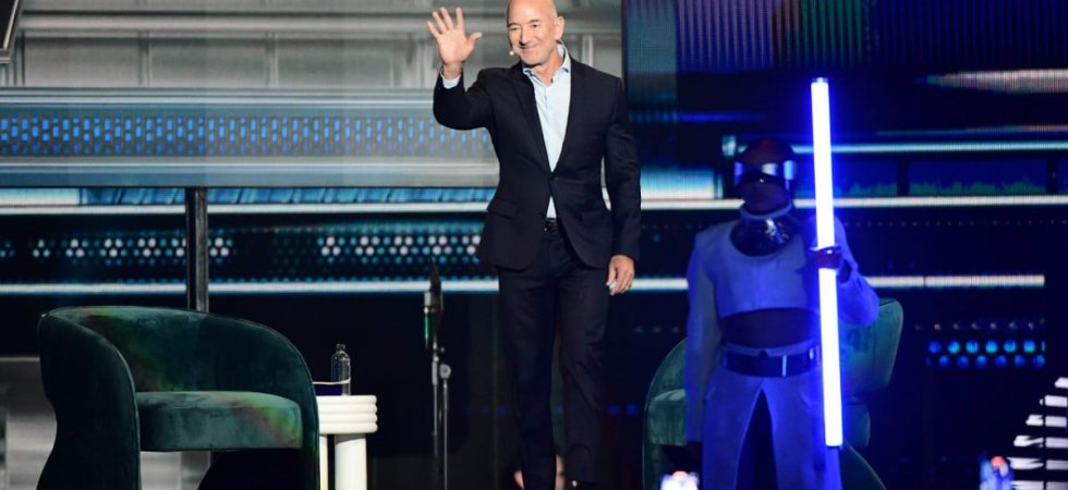 Un consortium avec Jeff Bezos proche d'acquérir un tiers des parts de Liverpool