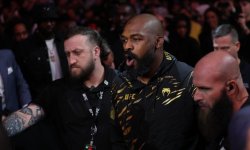 MMA : Jones prend sa retraite 