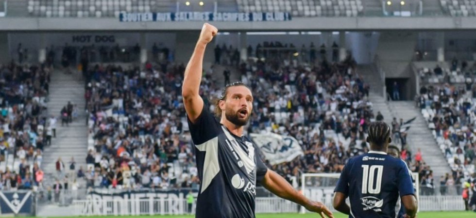 Bordeaux : Carroll, par amour du foot 