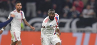 Ndombele part en mission