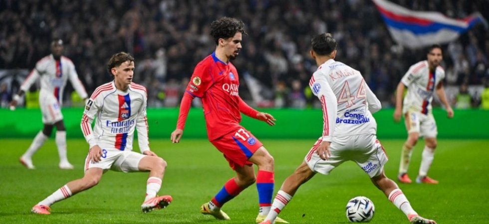 Ligue 1 (J12) : Vitinha, Tagliafico, Joao Neves... les tops/flops de Lyon - PSG 