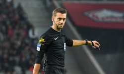 Ligue 1 : L'étonnant salaire de Clément Turpin et des arbitres français 