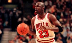 Un maillot de Michael Jordan vendu à un prix record