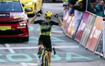 Tour de France (F) : Quand Ferrand-Prévôt reçoit un ravitaillement de ses parents 