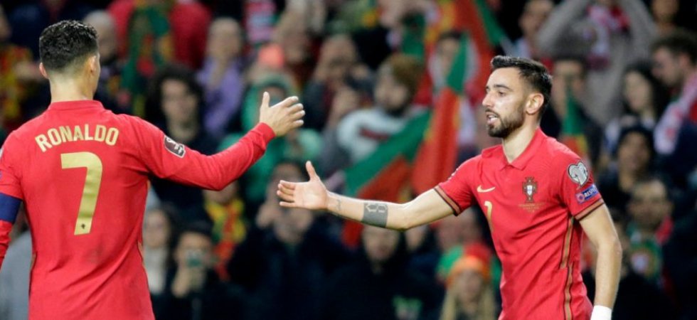 Portugal : L'étrange poignée de main entre Ronaldo et Fernandes