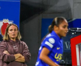 Chelsea (F) : Bompastor se plaint du penalty refusé à Lyon