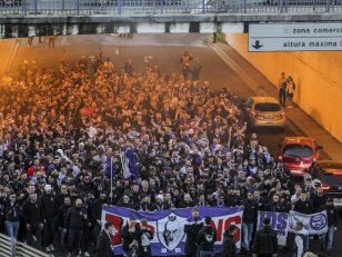 Ligue Europa : Les supporters toulousains choqués après les fouilles à Lisbonne 