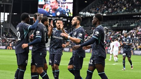 Marseille beats Angers 5-2 to earn second straight league win