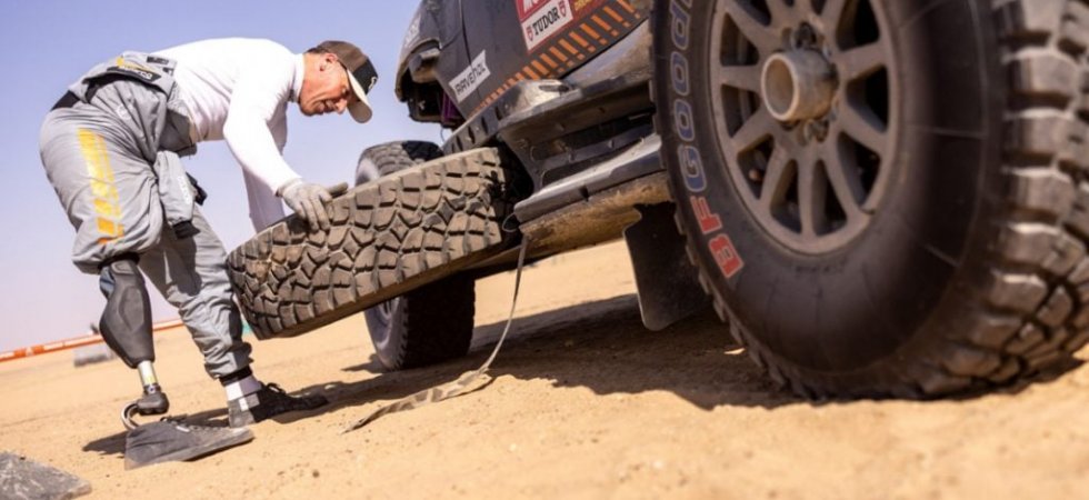 Dakar : Les larmes de Baumel, surpris par sa famille 