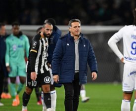 Auxerre : En crise, Pélissier reçoit le soutien des supporters 