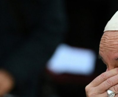 Ukraine : le pape pleure en public