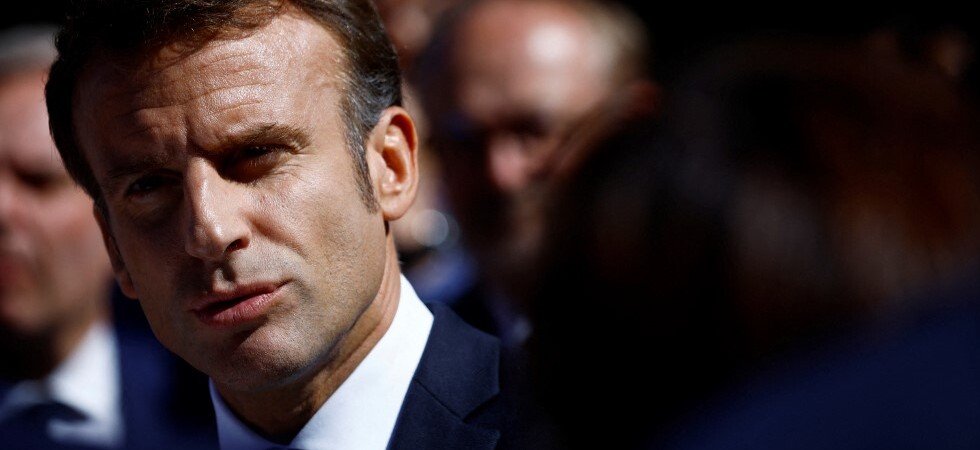 Réforme des retraites : Emmanuel Macron joue l'apaisement et demande au gouvernement de "trouver la bonne manœuvre" 