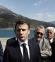 Retraites : Emmanuel Macron reconnaît "une contestation sociale", mais "ça ne veut pas dire que tout doit s'arrêter"