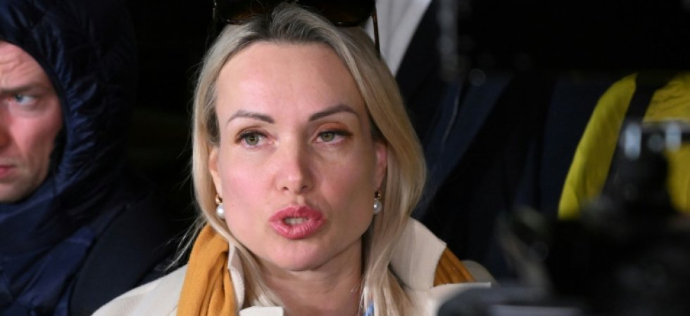 Marina Ovsiannikova, journaliste russe antiguerre prise entre deux feux