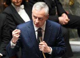Retraites: Bruno Le Maire "convaincu" de pouvoir avoir une majorité au Parlement
