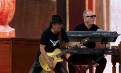 Le guitariste Santana "oublie" de boire et manger et fait un malaise en plein concert