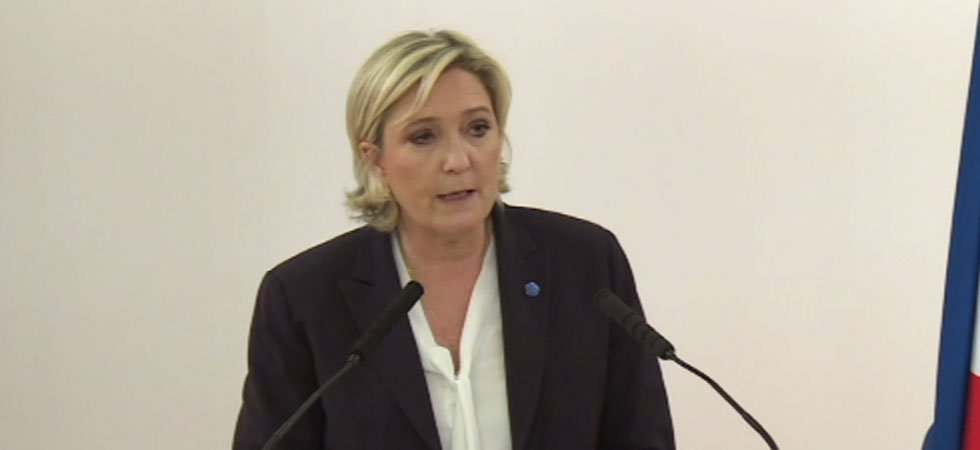 Marine Le Pen annonce vouloir un référendum sur la nationalité