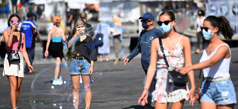 Port du masque généralisé : une décision saluée par Paris, décriée par Marseille